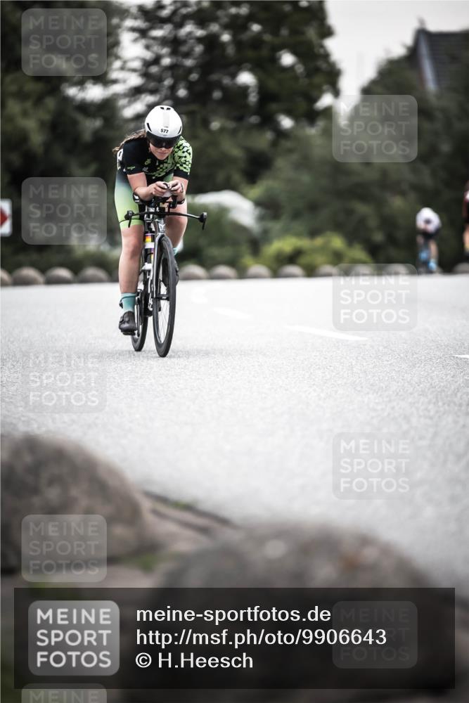 21.06.2026 - 29. Vierlanden-Triathlon H.Heesch http://msf.ph/oto/9906643 21.06.2026 10:25:01 Radfahren 42, 210, 253, 480, 577 meine-sportfotos.de