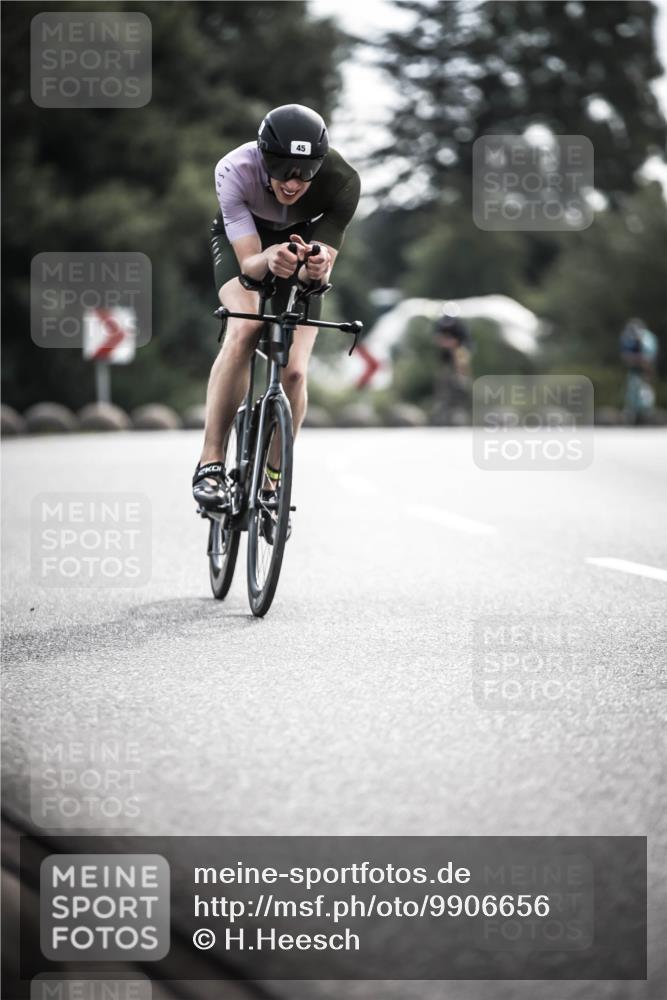 21.06.2026 - 29. Vierlanden-Triathlon H.Heesch http://msf.ph/oto/9906656 21.06.2026 09:20:49 Radfahren 21, 45, 57, 67 meine-sportfotos.de