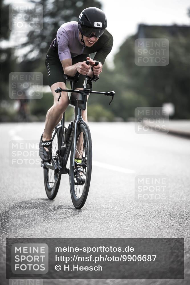 21.06.2026 - 29. Vierlanden-Triathlon H.Heesch http://msf.ph/oto/9906687 21.06.2026 09:20:50 Radfahren 21, 38, 45, 57, 67 meine-sportfotos.de