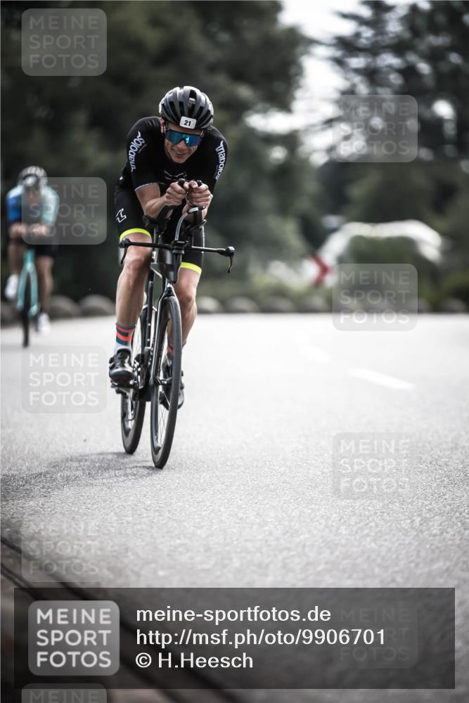 21.06.2026 - 29. Vierlanden-Triathlon H.Heesch http://msf.ph/oto/9906701 21.06.2026 09:20:55 Radfahren 21, 38, 57, 67, 82, 142 meine-sportfotos.de