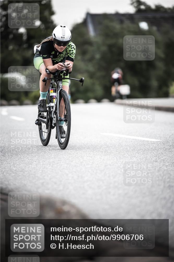21.06.2026 - 29. Vierlanden-Triathlon H.Heesch http://msf.ph/oto/9906706 21.06.2026 10:25:02 Radfahren 42, 210, 253, 480, 577 meine-sportfotos.de