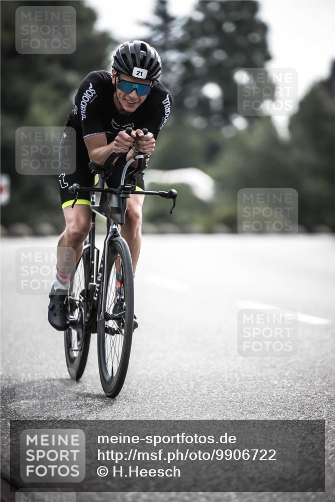 21.06.2026 - 29. Vierlanden-Triathlon H.Heesch http://msf.ph/oto/9906722 21.06.2026 09:20:55 Radfahren 21, 38, 57, 67, 82, 142 meine-sportfotos.de