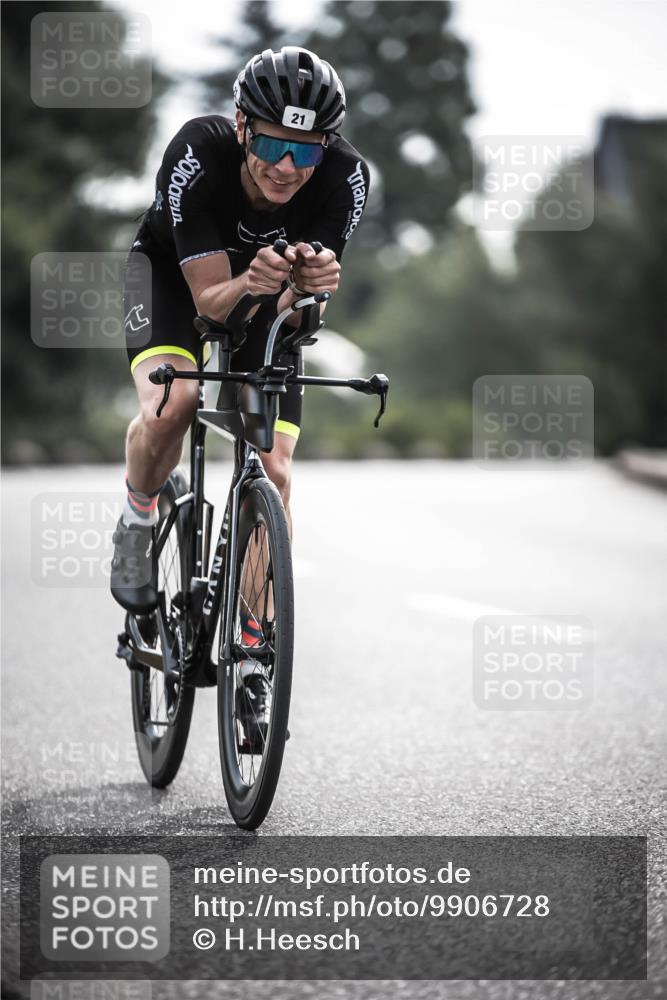 21.06.2026 - 29. Vierlanden-Triathlon H.Heesch http://msf.ph/oto/9906728 21.06.2026 09:20:55 Radfahren 21, 38, 57, 67, 82, 142 meine-sportfotos.de