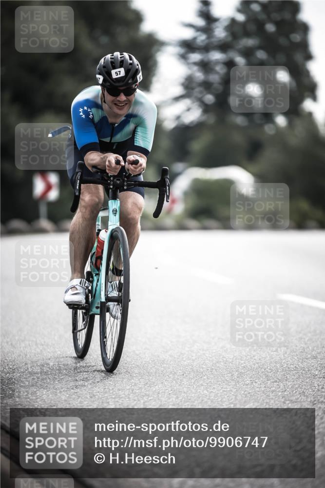 21.06.2026 - 29. Vierlanden-Triathlon H.Heesch http://msf.ph/oto/9906747 21.06.2026 09:20:57 Radfahren 21, 38, 57, 67, 82, 109, 142 meine-sportfotos.de