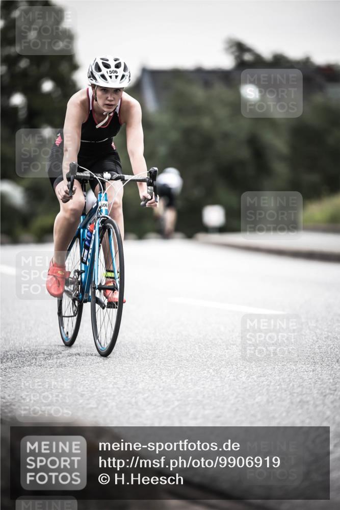 21.06.2026 - 29. Vierlanden-Triathlon H.Heesch http://msf.ph/oto/9906919 21.06.2026 10:25:18 Radfahren 76, 77, 98, 107, 168, 506, 521, 602 meine-sportfotos.de