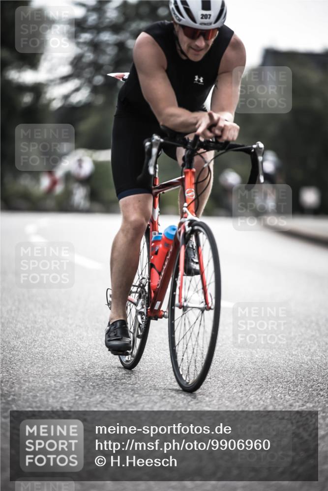 21.06.2026 - 29. Vierlanden-Triathlon H.Heesch http://msf.ph/oto/9906960 21.06.2026 09:21:26 Radfahren 136, 141, 164, 193, 207, 239, 272 meine-sportfotos.de