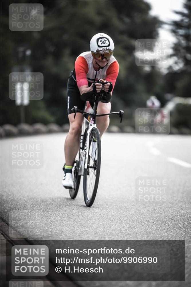 21.06.2026 - 29. Vierlanden-Triathlon H.Heesch http://msf.ph/oto/9906990 21.06.2026 09:21:28 Radfahren 141, 164, 193, 207, 239 meine-sportfotos.de