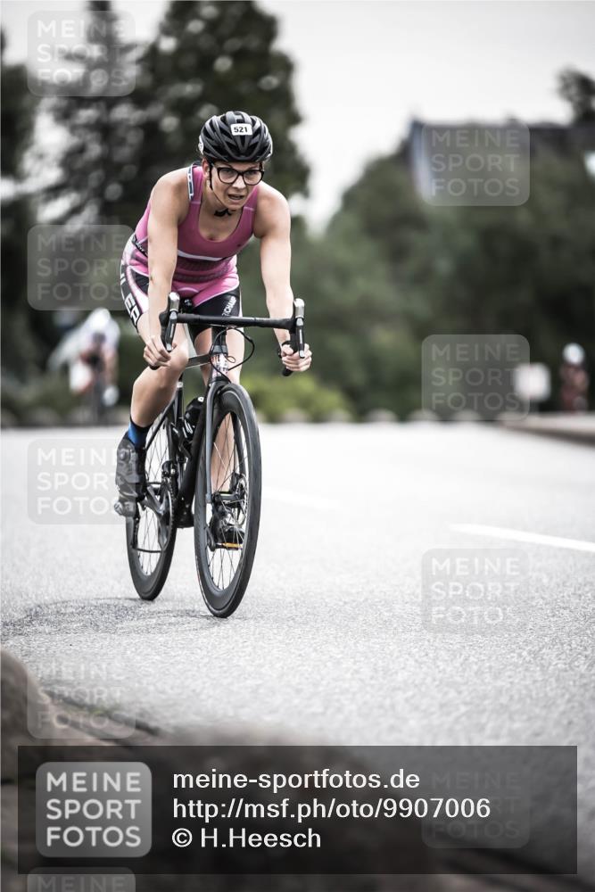 21.06.2026 - 29. Vierlanden-Triathlon H.Heesch http://msf.ph/oto/9907006 21.06.2026 10:25:20 Radfahren 168, 506, 521, 602 meine-sportfotos.de