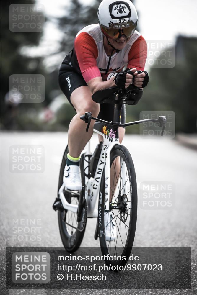 21.06.2026 - 29. Vierlanden-Triathlon H.Heesch http://msf.ph/oto/9907023 21.06.2026 09:21:29 Radfahren 164, 193, 207, 239 meine-sportfotos.de
