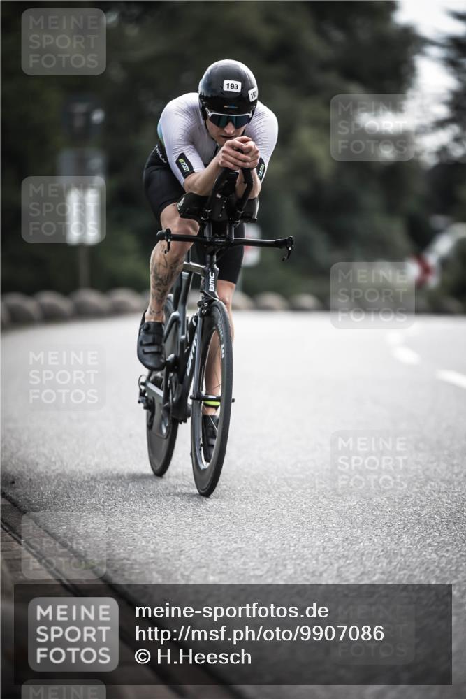 21.06.2026 - 29. Vierlanden-Triathlon H.Heesch http://msf.ph/oto/9907086 21.06.2026 09:21:34 Radfahren 164, 193 meine-sportfotos.de