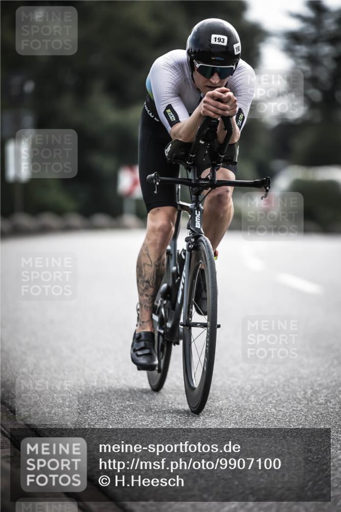 21.06.2026 - 29. Vierlanden-Triathlon H.Heesch http://msf.ph/oto/9907100 21.06.2026 09:21:34 Radfahren 164, 193 meine-sportfotos.de