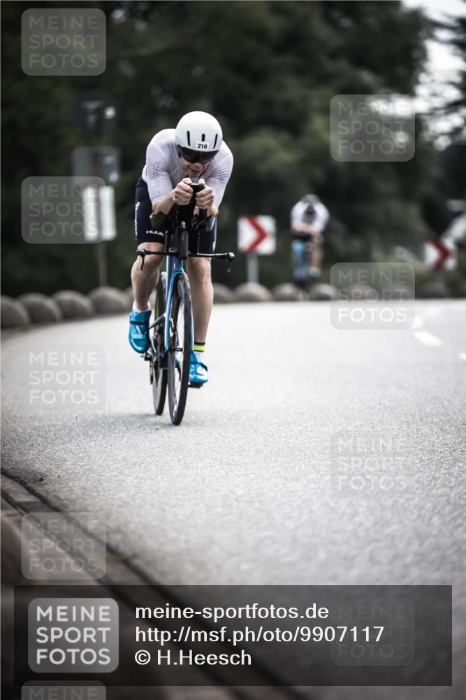 21.06.2026 - 29. Vierlanden-Triathlon H.Heesch http://msf.ph/oto/9907117 21.06.2026 09:21:44 Radfahren 12, 210 meine-sportfotos.de
