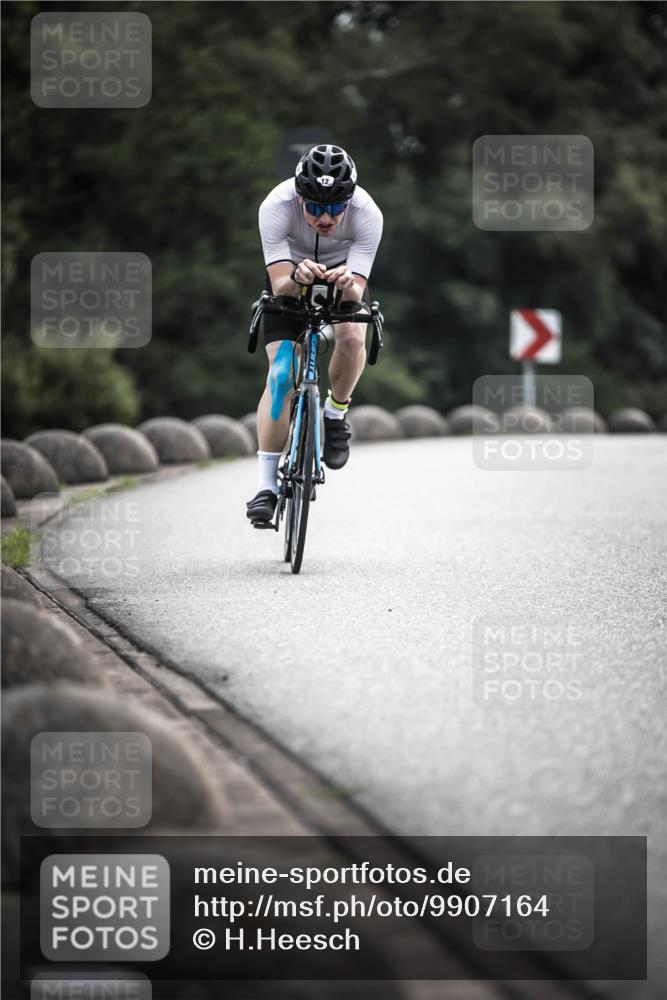 21.06.2026 - 29. Vierlanden-Triathlon H.Heesch http://msf.ph/oto/9907164 21.06.2026 09:21:47 Radfahren 12, 174, 210 meine-sportfotos.de