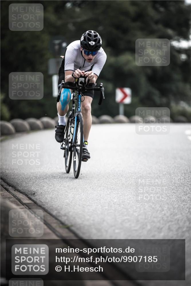 21.06.2026 - 29. Vierlanden-Triathlon H.Heesch http://msf.ph/oto/9907185 21.06.2026 09:21:48 Radfahren 12, 174, 186 meine-sportfotos.de