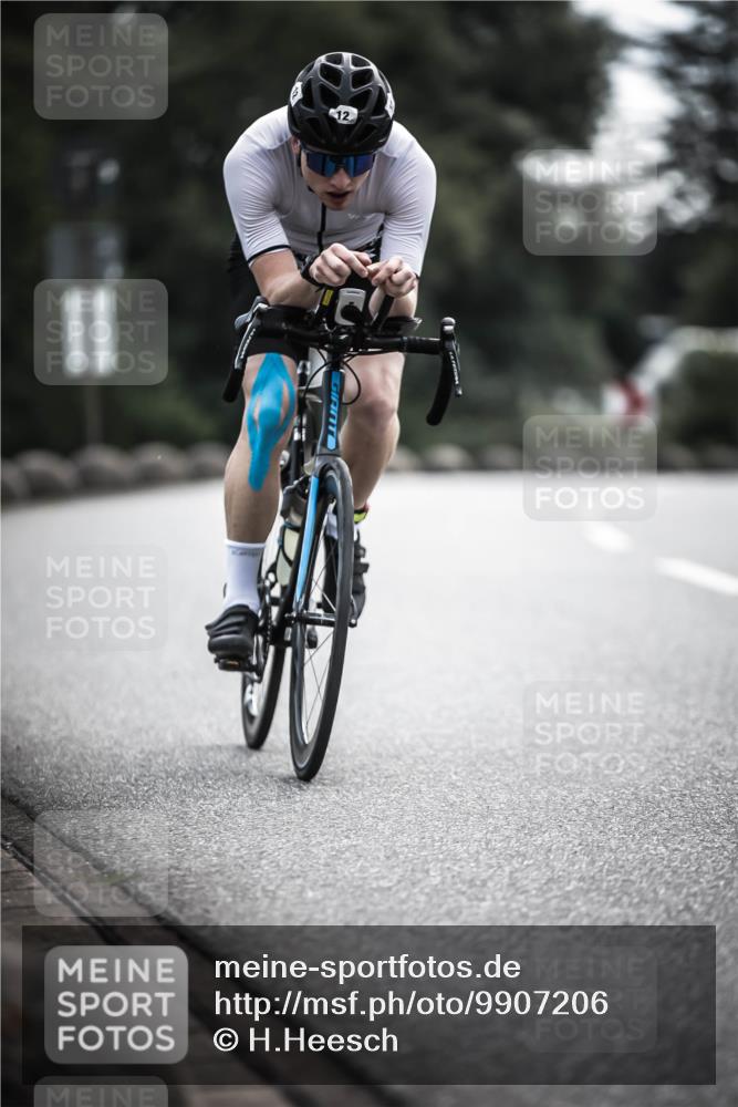 21.06.2026 - 29. Vierlanden-Triathlon H.Heesch http://msf.ph/oto/9907206 21.06.2026 09:21:48 Radfahren 12, 174, 186 meine-sportfotos.de