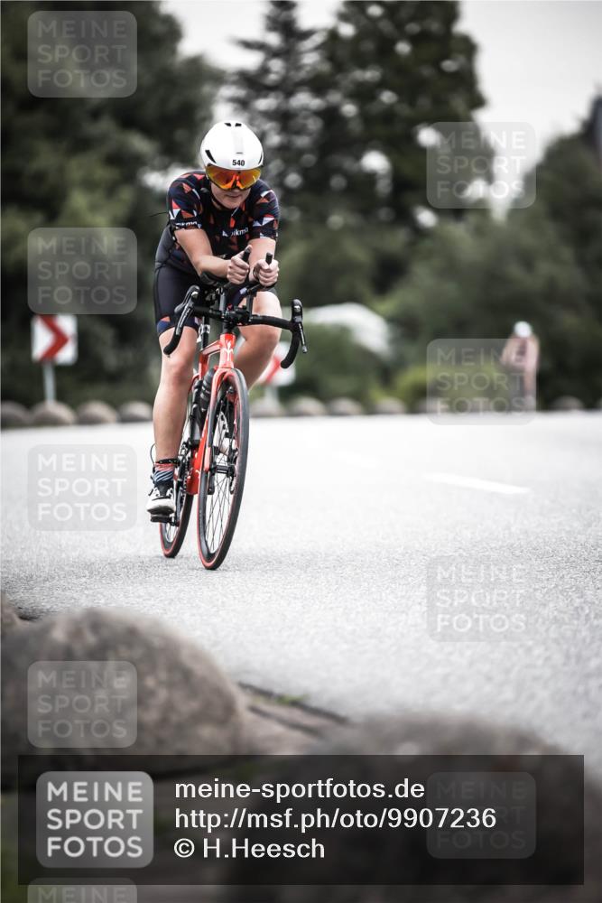 21.06.2026 - 29. Vierlanden-Triathlon H.Heesch http://msf.ph/oto/9907236 21.06.2026 10:25:29 Radfahren 540, 602 meine-sportfotos.de