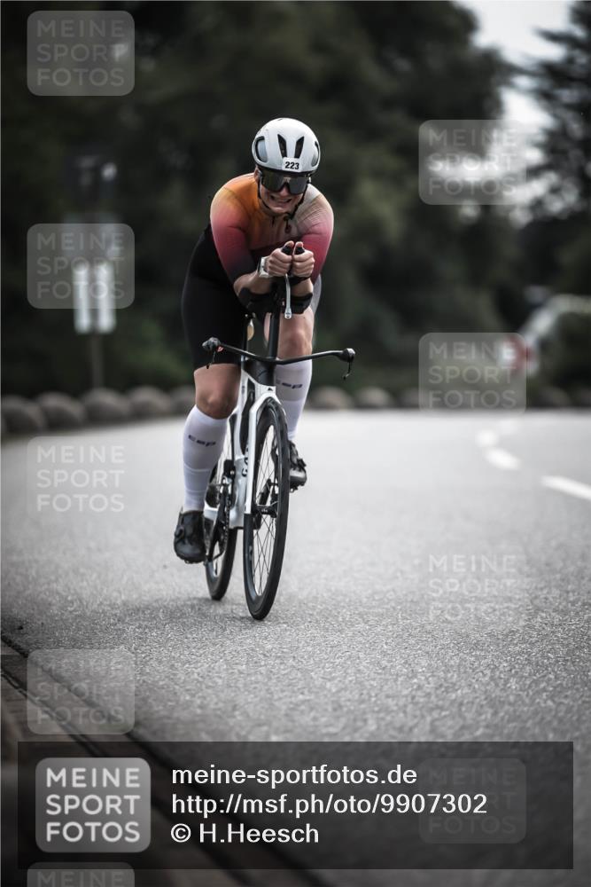21.06.2026 - 29. Vierlanden-Triathlon H.Heesch http://msf.ph/oto/9907302 21.06.2026 09:22:08 Radfahren 147, 223 meine-sportfotos.de
