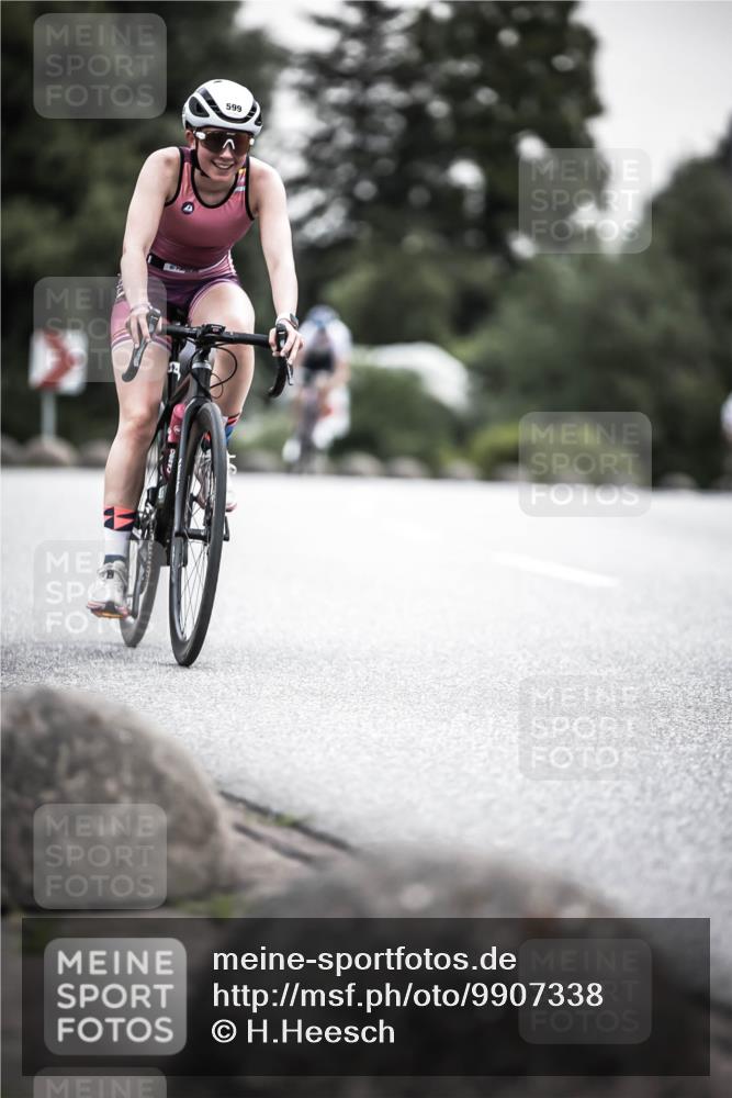 21.06.2026 - 29. Vierlanden-Triathlon H.Heesch http://msf.ph/oto/9907338 21.06.2026 10:25:37 Radfahren 6, 41, 211, 369, 599 meine-sportfotos.de