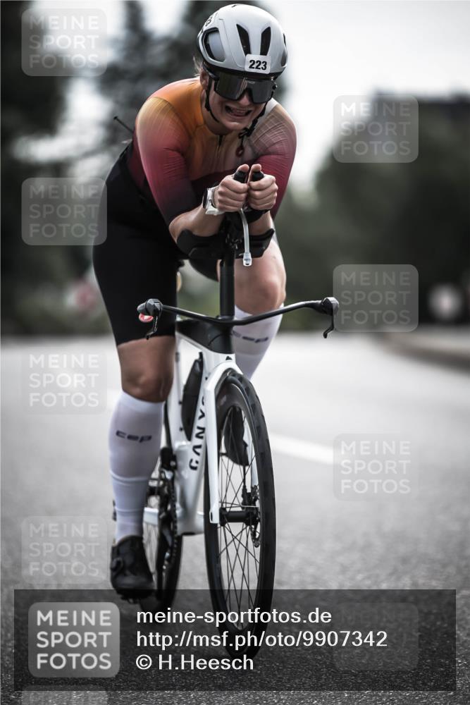 21.06.2026 - 29. Vierlanden-Triathlon H.Heesch http://msf.ph/oto/9907342 21.06.2026 09:22:08 Radfahren 147, 223 meine-sportfotos.de