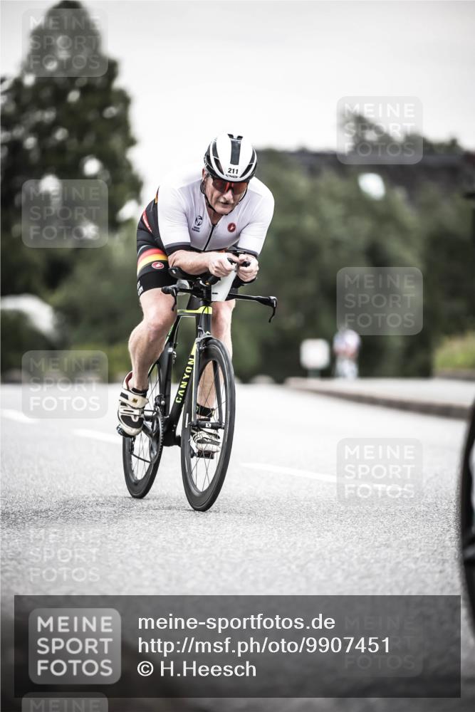 21.06.2026 - 29. Vierlanden-Triathlon H.Heesch http://msf.ph/oto/9907451 21.06.2026 10:25:44 Radfahren 6, 41, 63, 211 meine-sportfotos.de