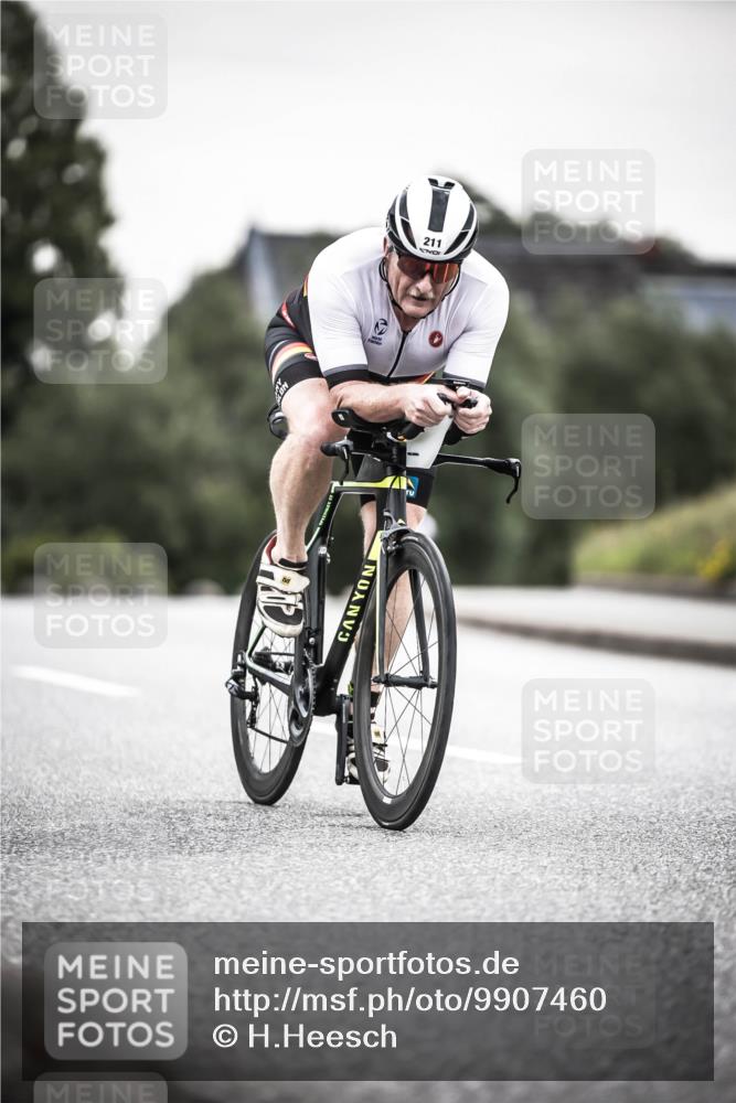 21.06.2026 - 29. Vierlanden-Triathlon H.Heesch http://msf.ph/oto/9907460 21.06.2026 10:25:44 Radfahren 6, 41, 63, 211 meine-sportfotos.de