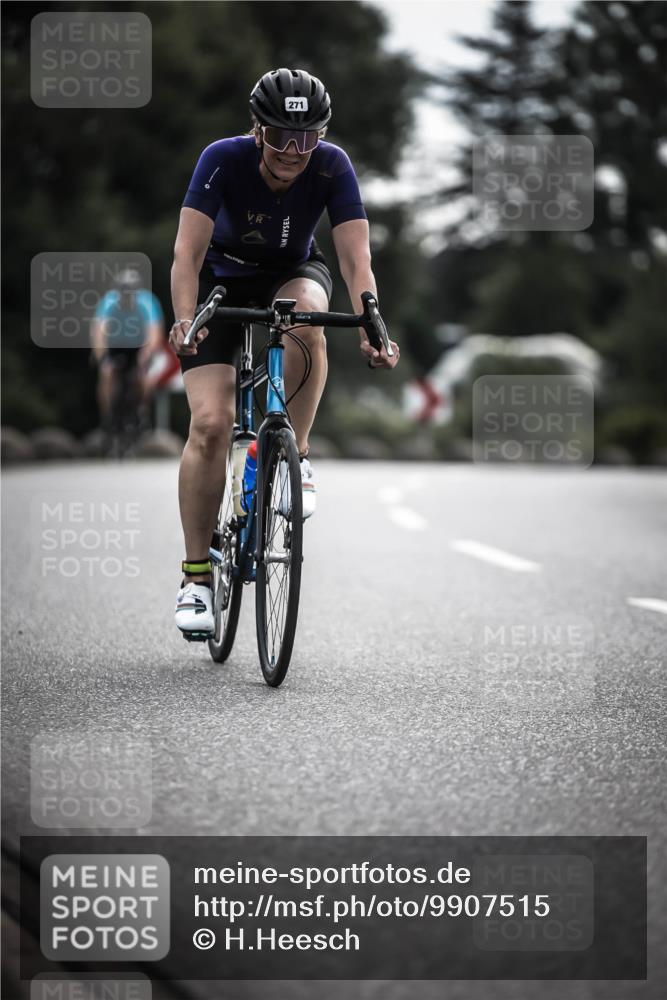 21.06.2026 - 29. Vierlanden-Triathlon H.Heesch http://msf.ph/oto/9907515 21.06.2026 09:22:46 Radfahren 29, 271, 292 meine-sportfotos.de