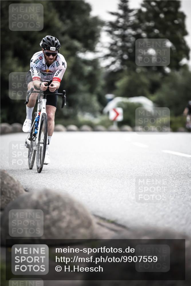 21.06.2026 - 29. Vierlanden-Triathlon H.Heesch http://msf.ph/oto/9907559 21.06.2026 10:25:53 Radfahren 114, 380, 382 meine-sportfotos.de