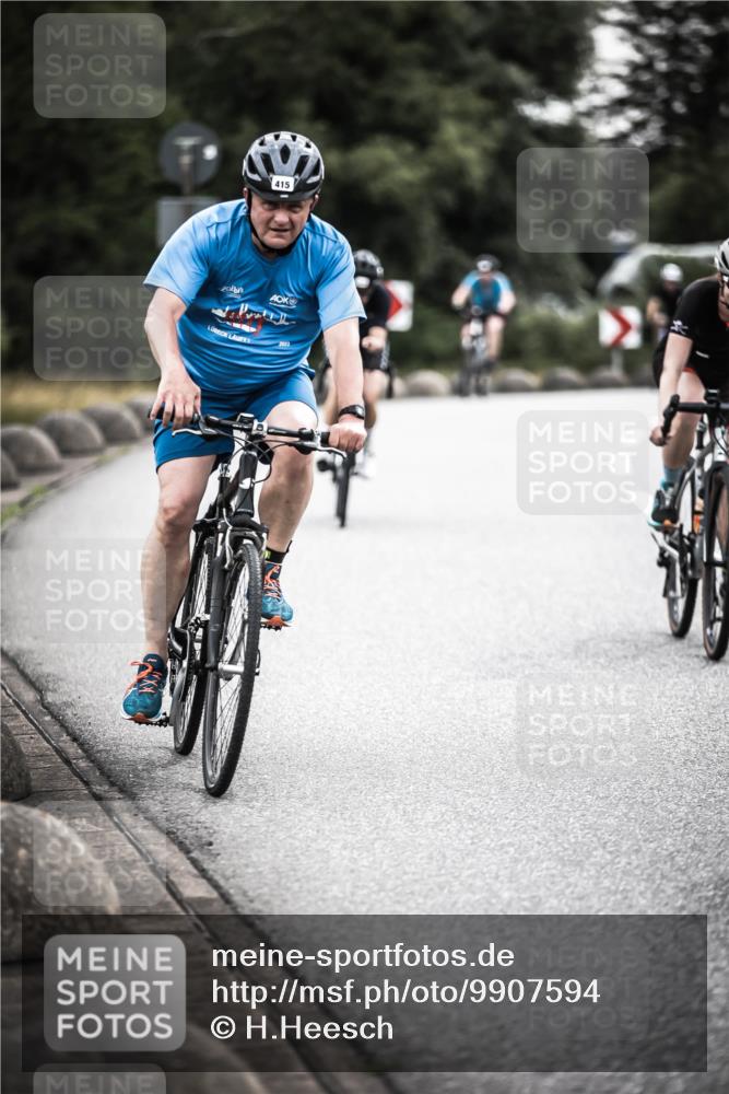 21.06.2026 - 29. Vierlanden-Triathlon H.Heesch http://msf.ph/oto/9907594 21.06.2026 10:26:04 Radfahren 8, 136, 291, 311, 383, 384, 415, 530, 536, 587, 591, 604, 613, 1355 meine-sportfotos.de