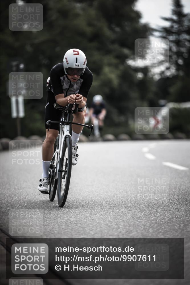 21.06.2026 - 29. Vierlanden-Triathlon H.Heesch http://msf.ph/oto/9907611 21.06.2026 09:22:58 Radfahren 148, 227 meine-sportfotos.de