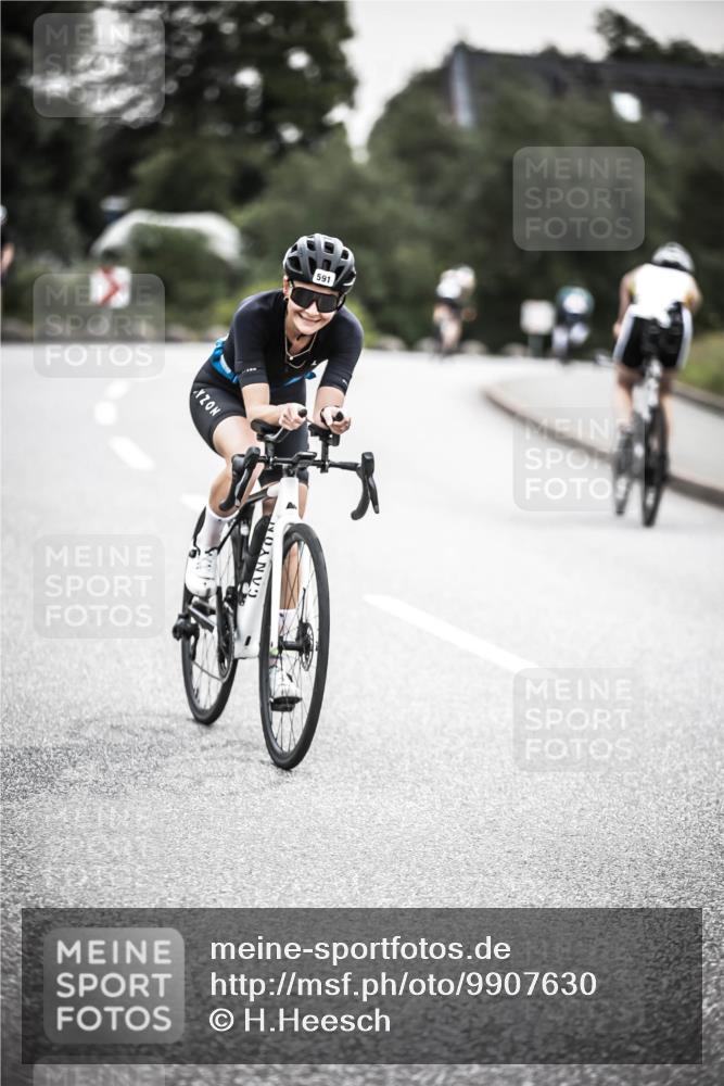 21.06.2026 - 29. Vierlanden-Triathlon H.Heesch http://msf.ph/oto/9907630 21.06.2026 10:26:05 Radfahren 8, 136, 291, 311, 383, 384, 415, 530, 536, 587, 591, 604, 613, 1355 meine-sportfotos.de