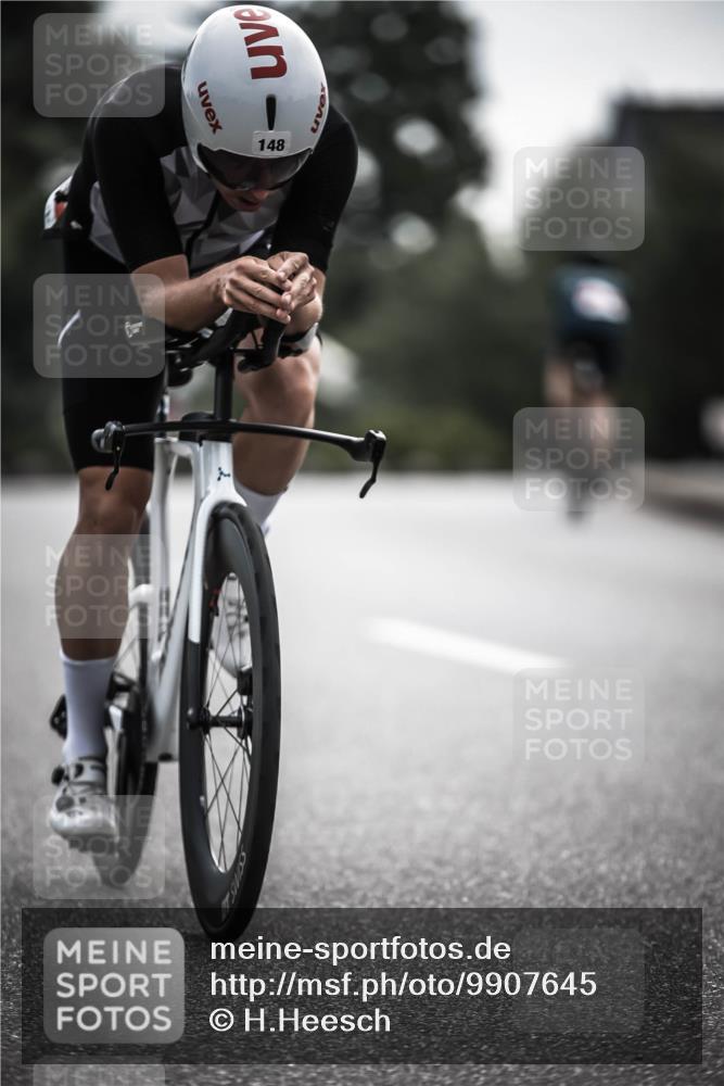 21.06.2026 - 29. Vierlanden-Triathlon H.Heesch http://msf.ph/oto/9907645 21.06.2026 09:22:58 Radfahren 148, 227 meine-sportfotos.de