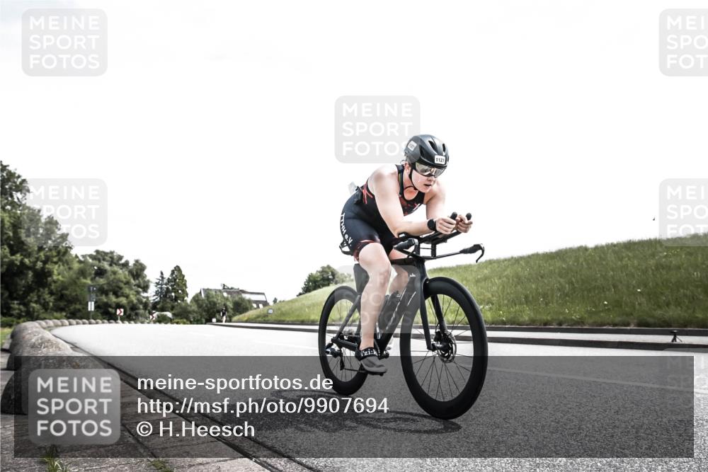 21.06.2026 - 29. Vierlanden-Triathlon H.Heesch http://msf.ph/oto/9907694 21.06.2026 13:14:35 Radfahren 1127 meine-sportfotos.de