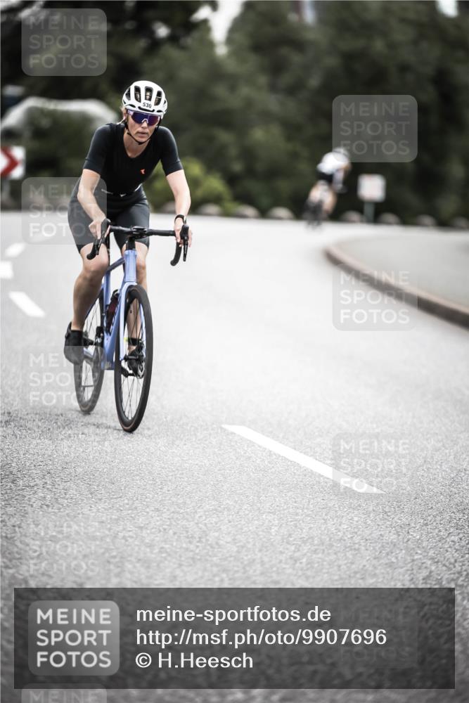 21.06.2026 - 29. Vierlanden-Triathlon H.Heesch http://msf.ph/oto/9907696 21.06.2026 10:26:09 Radfahren 136, 291, 311, 530, 591, 613, 1355 meine-sportfotos.de