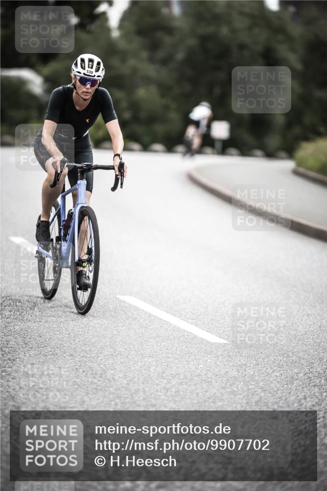 21.06.2026 - 29. Vierlanden-Triathlon H.Heesch http://msf.ph/oto/9907702 21.06.2026 10:26:09 Radfahren 136, 291, 311, 530, 591, 613, 1355 meine-sportfotos.de