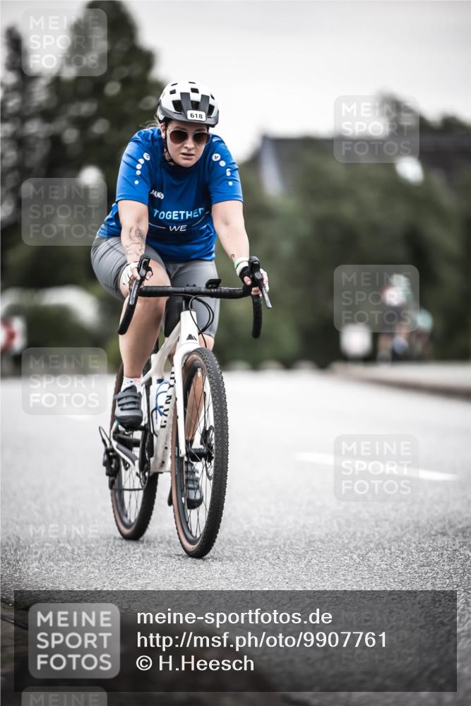 21.06.2026 - 29. Vierlanden-Triathlon H.Heesch http://msf.ph/oto/9907761 21.06.2026 10:26:22 Radfahren 116, 148, 155, 166, 618 meine-sportfotos.de