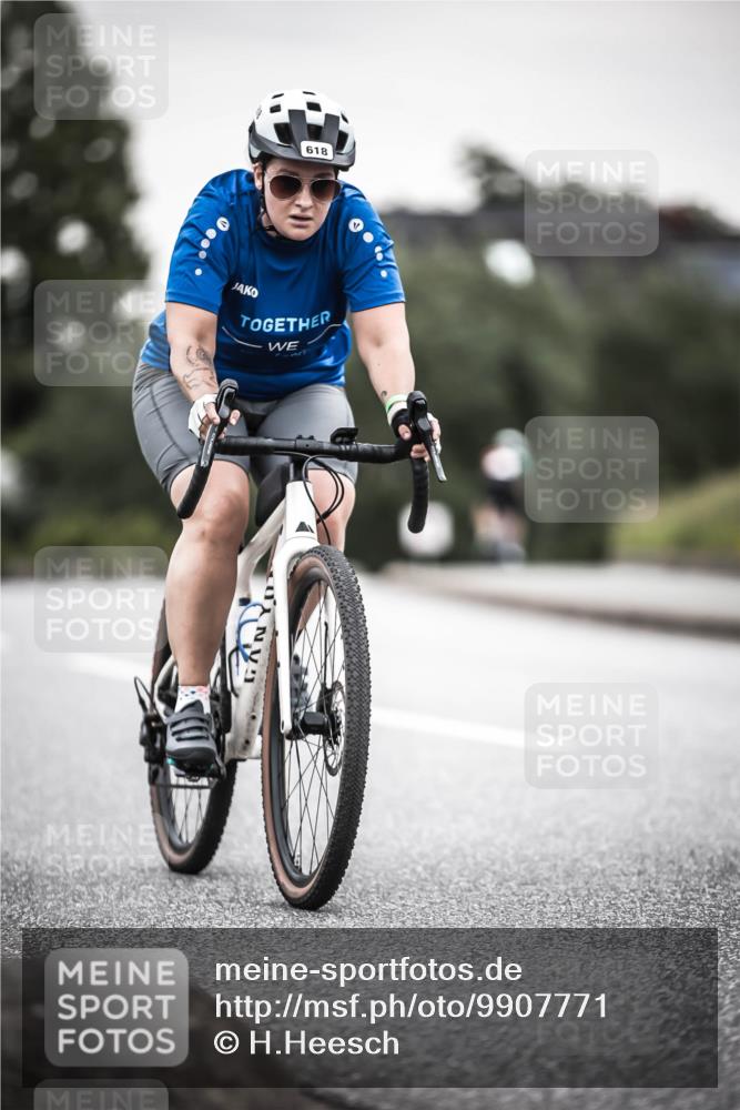 21.06.2026 - 29. Vierlanden-Triathlon H.Heesch http://msf.ph/oto/9907771 21.06.2026 10:26:22 Radfahren 116, 148, 155, 166, 618 meine-sportfotos.de