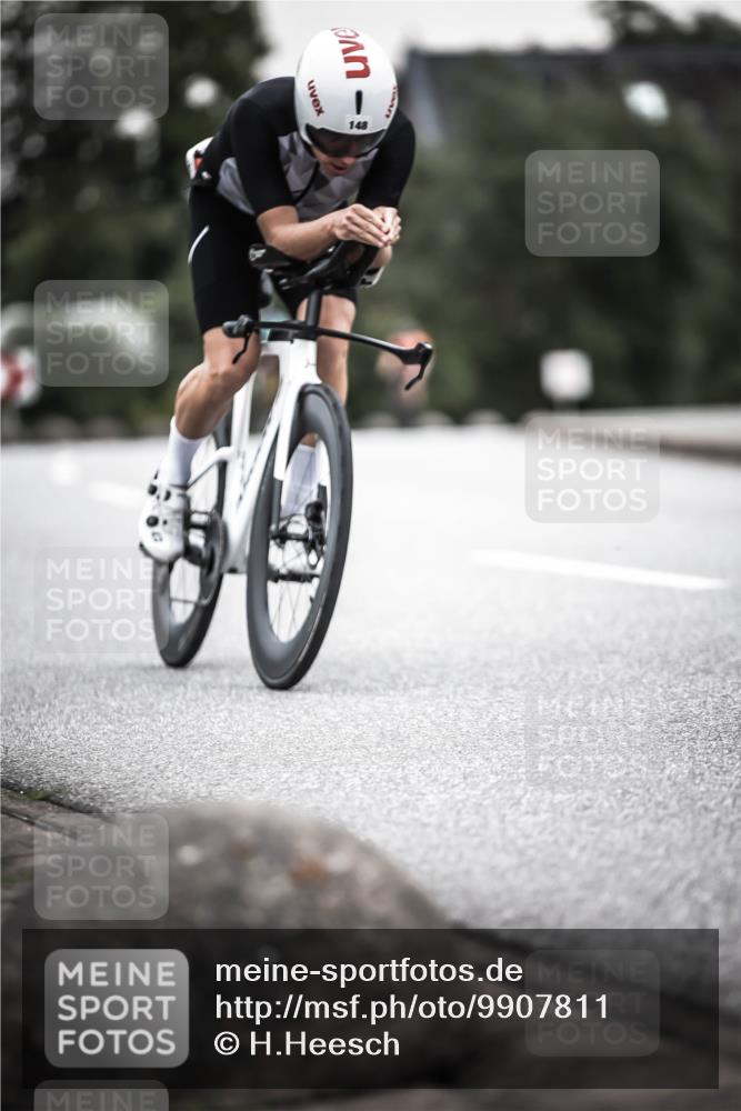21.06.2026 - 29. Vierlanden-Triathlon H.Heesch http://msf.ph/oto/9907811 21.06.2026 10:26:24 Radfahren 116, 148, 155, 166, 618 meine-sportfotos.de
