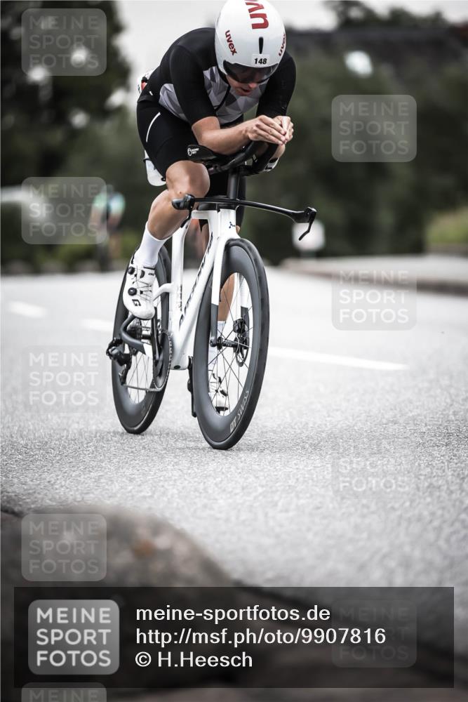 21.06.2026 - 29. Vierlanden-Triathlon H.Heesch http://msf.ph/oto/9907816 21.06.2026 10:26:25 Radfahren 116, 148, 155, 166, 353, 618 meine-sportfotos.de