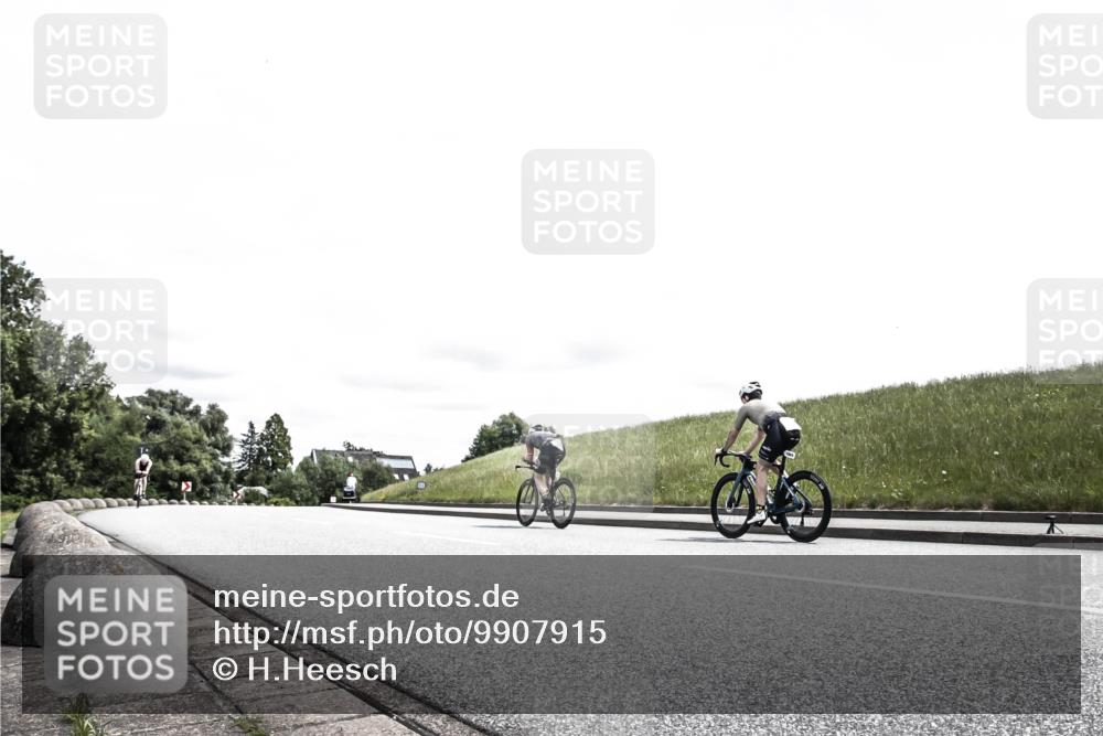 21.06.2026 - 29. Vierlanden-Triathlon H.Heesch http://msf.ph/oto/9907915 21.06.2026 13:30:44 Radfahren 1195 meine-sportfotos.de