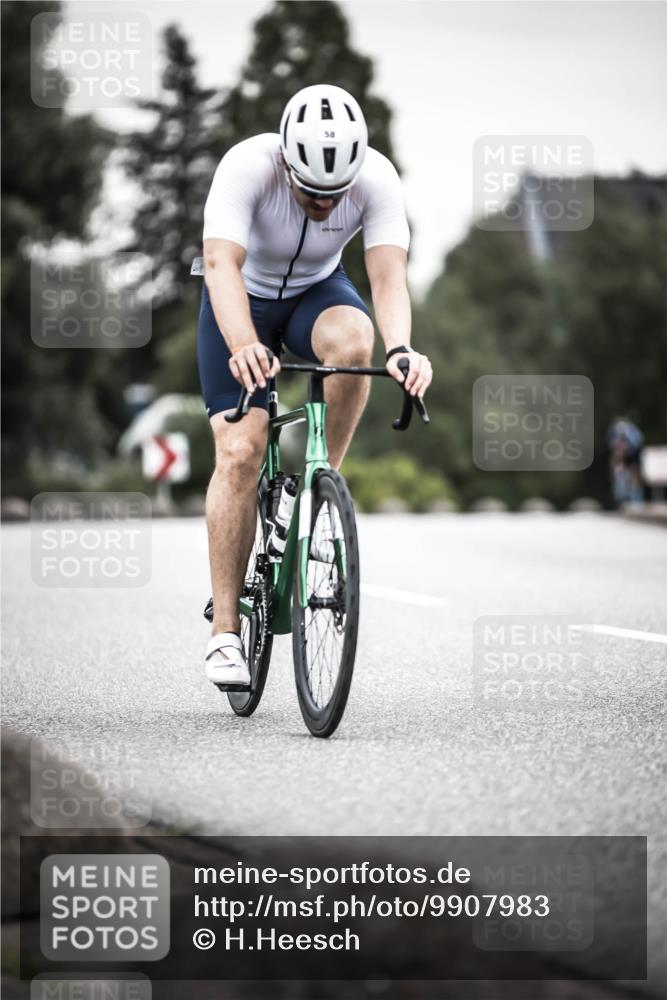 21.06.2026 - 29. Vierlanden-Triathlon H.Heesch http://msf.ph/oto/9907983 21.06.2026 10:26:44 Radfahren 58, 141, 177, 184, 219, 386, 485 meine-sportfotos.de