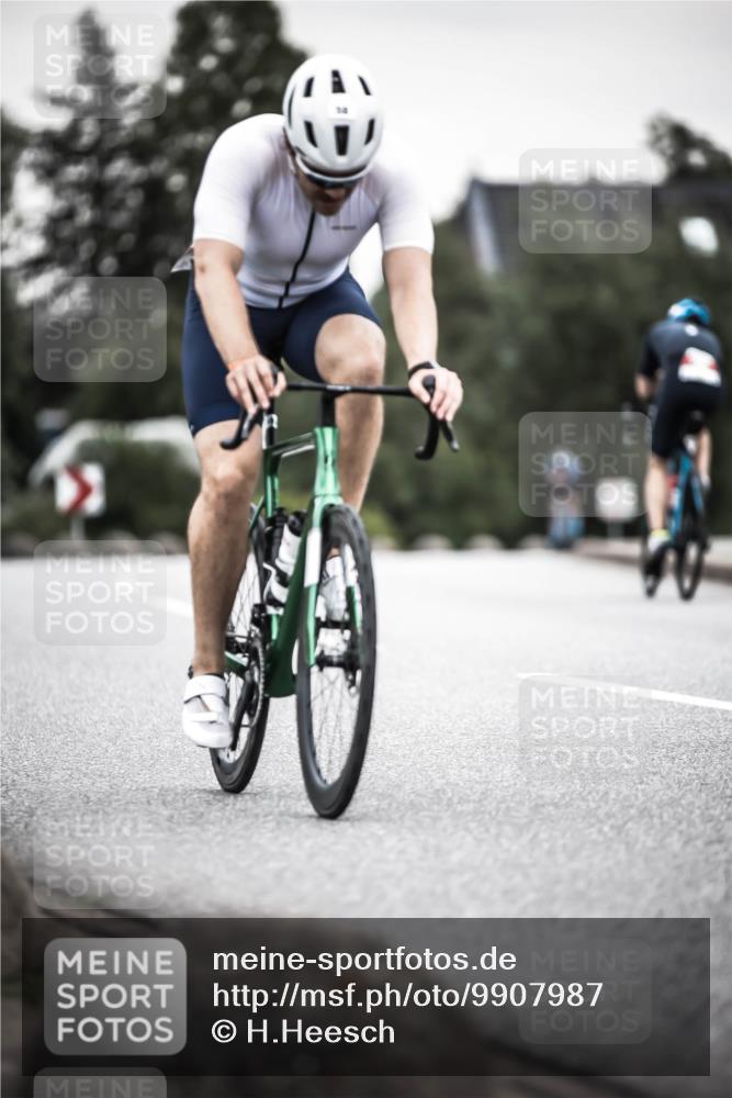 21.06.2026 - 29. Vierlanden-Triathlon H.Heesch http://msf.ph/oto/9907987 21.06.2026 10:26:44 Radfahren 58, 141, 177, 184, 219, 386, 485 meine-sportfotos.de