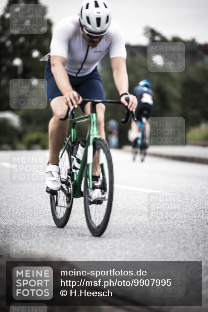 21.06.2026 - 29. Vierlanden-Triathlon H.Heesch http://msf.ph/oto/9907995 21.06.2026 10:26:44 Radfahren 58, 141, 177, 184, 219, 386, 485 meine-sportfotos.de