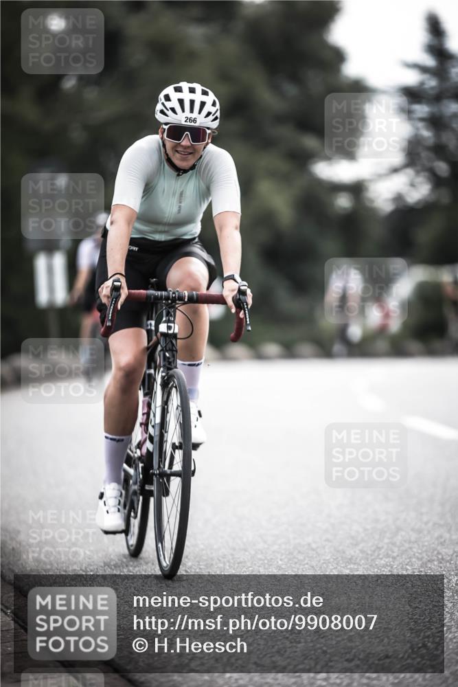 21.06.2026 - 29. Vierlanden-Triathlon H.Heesch http://msf.ph/oto/9908007 21.06.2026 09:23:43 Radfahren 91, 131, 155, 166, 220, 252, 264, 266 meine-sportfotos.de