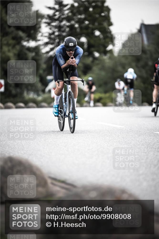 21.06.2026 - 29. Vierlanden-Triathlon H.Heesch http://msf.ph/oto/9908008 21.06.2026 10:26:50 Radfahren 112, 164, 184 meine-sportfotos.de