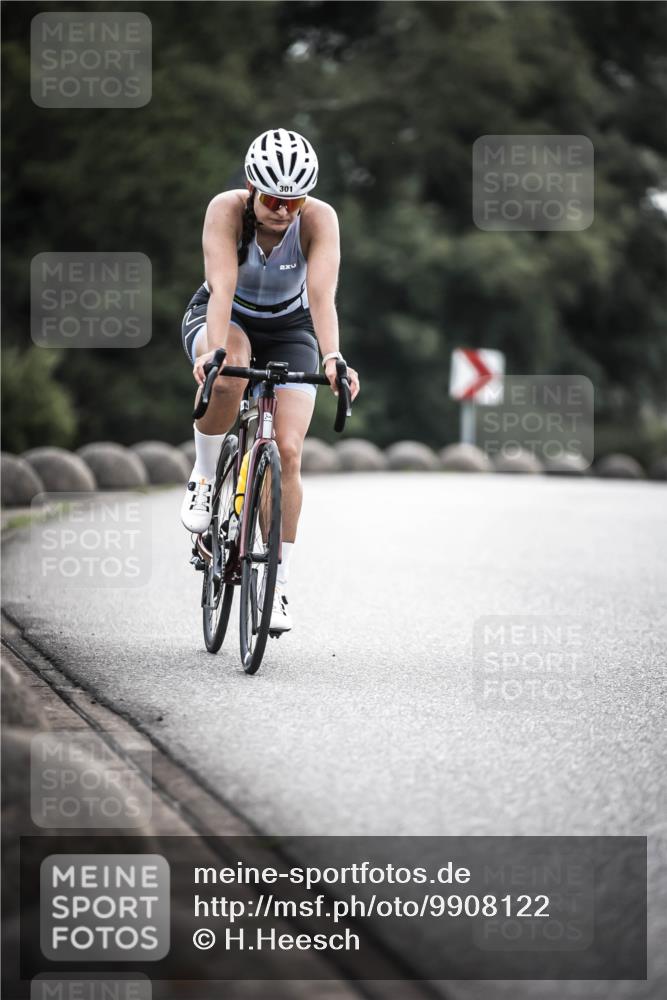 21.06.2026 - 29. Vierlanden-Triathlon H.Heesch http://msf.ph/oto/9908122 21.06.2026 09:23:52 Radfahren 155, 166, 175, 264, 301 meine-sportfotos.de