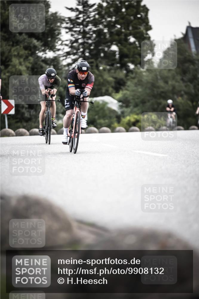 21.06.2026 - 29. Vierlanden-Triathlon H.Heesch http://msf.ph/oto/9908132 21.06.2026 10:27:03 Radfahren 43, 45, 64, 108, 128, 600, 624 meine-sportfotos.de