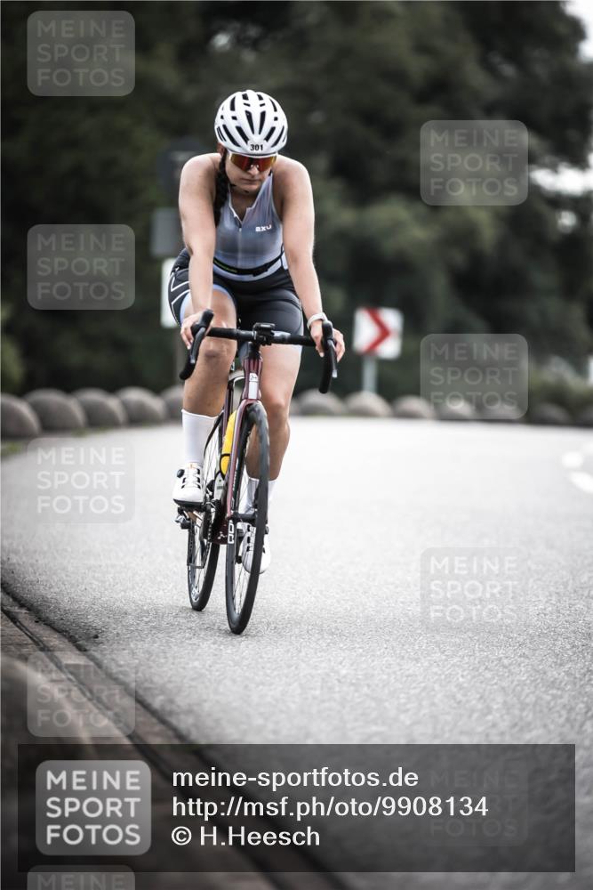 21.06.2026 - 29. Vierlanden-Triathlon H.Heesch http://msf.ph/oto/9908134 21.06.2026 09:23:53 Radfahren 155, 175, 264, 301 meine-sportfotos.de