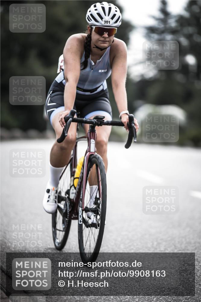 21.06.2026 - 29. Vierlanden-Triathlon H.Heesch http://msf.ph/oto/9908163 21.06.2026 09:23:53 Radfahren 155, 175, 264, 301 meine-sportfotos.de