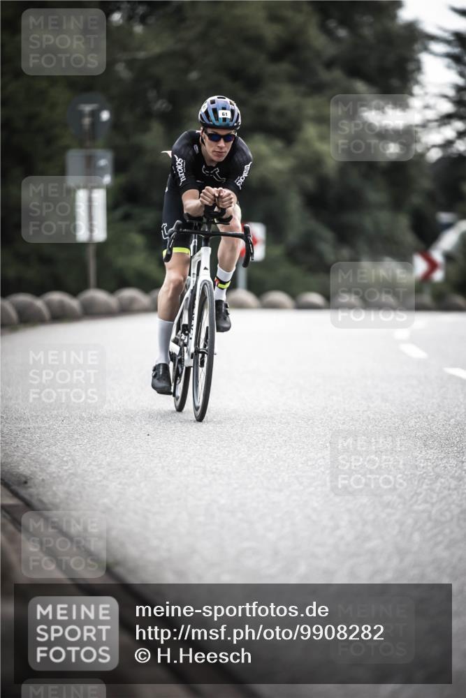 21.06.2026 - 29. Vierlanden-Triathlon H.Heesch http://msf.ph/oto/9908282 21.06.2026 09:24:54 Radfahren 39, 44, 61, 199 meine-sportfotos.de