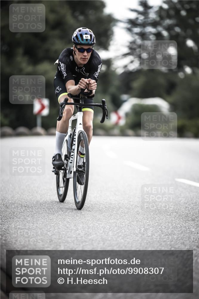 21.06.2026 - 29. Vierlanden-Triathlon H.Heesch http://msf.ph/oto/9908307 21.06.2026 09:24:55 Radfahren 39, 44, 61, 199 meine-sportfotos.de